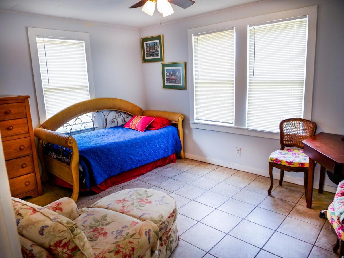 Private Home In Ocala With Fenced Yard, Piano, Central Location, Pets Welcome Esterno foto