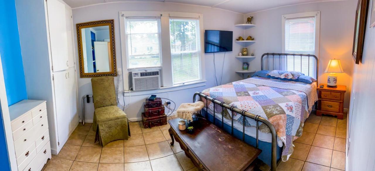 Private Home In Ocala With Fenced Yard, Piano, Central Location, Pets Welcome Esterno foto